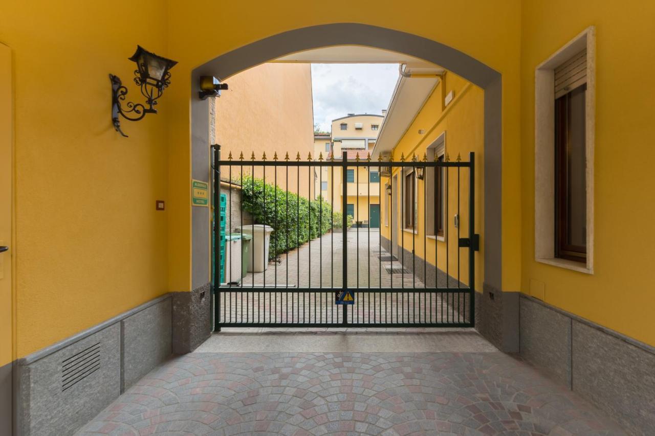 Hotel Al Corso Legnano Exterior photo